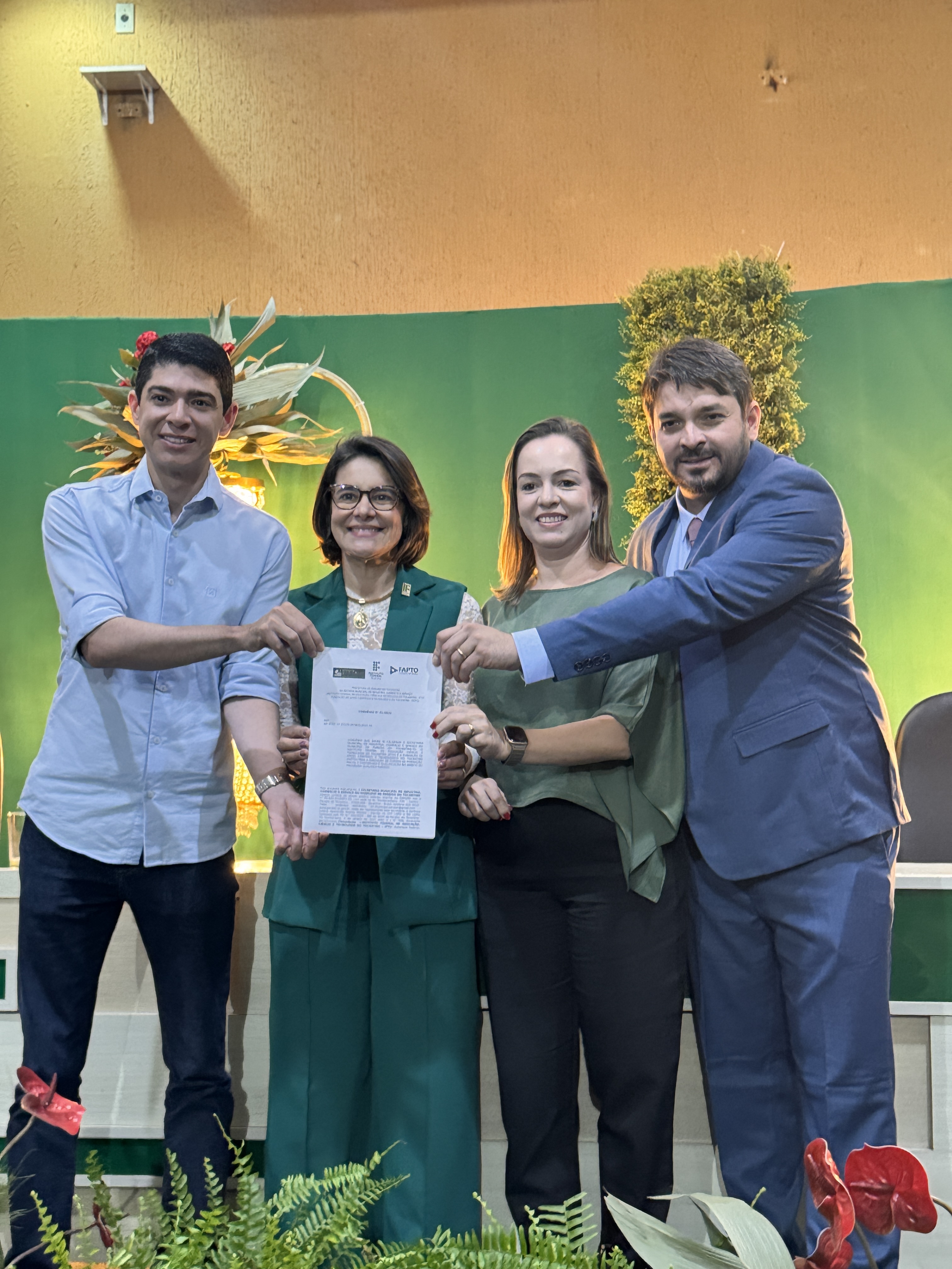 Fapto participa da posse do novo diretor do IFTO Campus Paraíso e da assinatura de convênio para qualificação profissional 