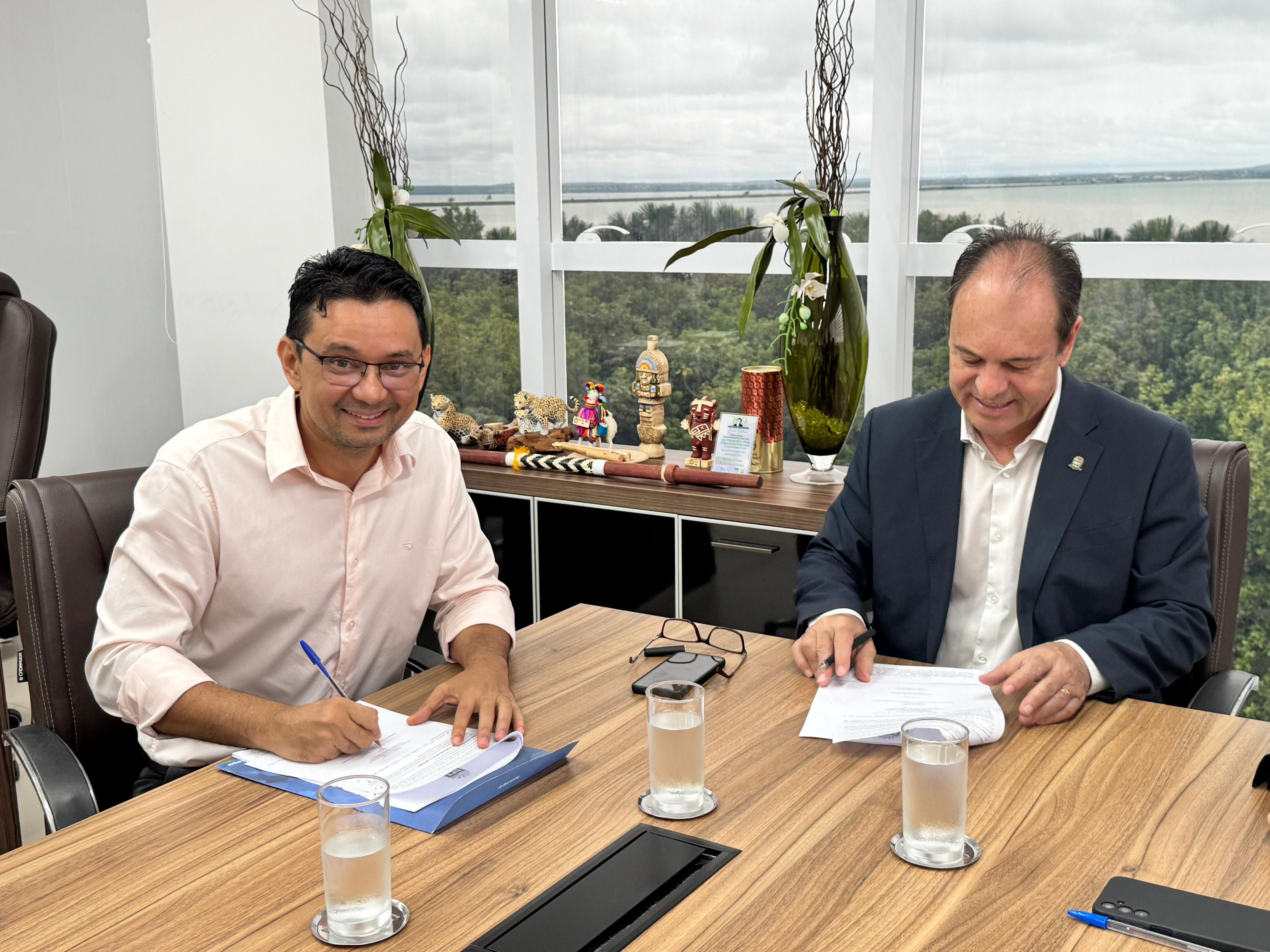 Fapto e UFT  assinam convênio para desenvolvimento de projeto sustentável no Córrego Machado, em Palmas